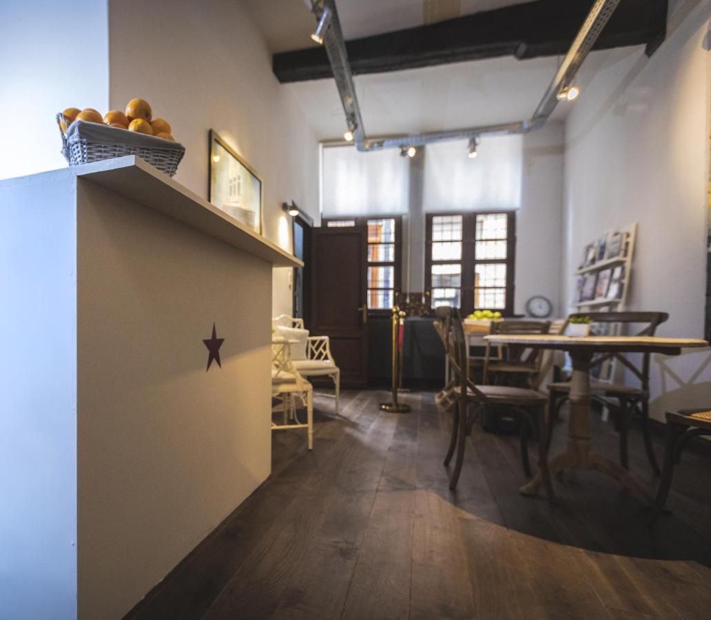 B&B BedStarLine Antwerpen Exterior foto