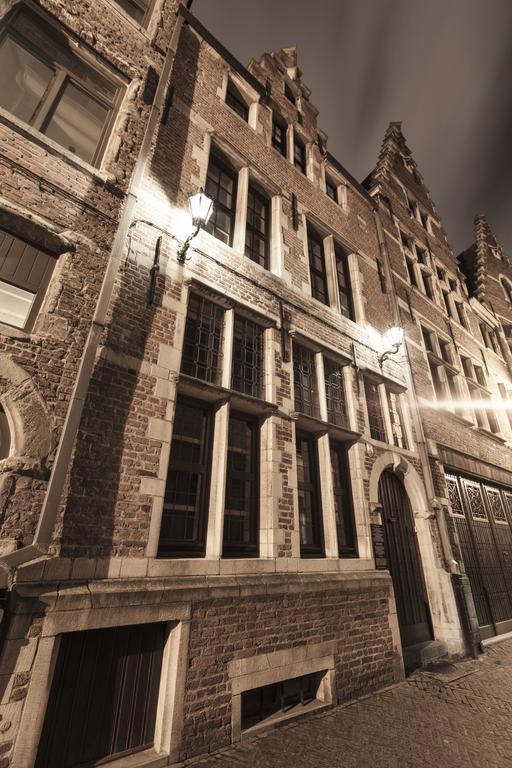 B&B BedStarLine Antwerpen Exterior foto