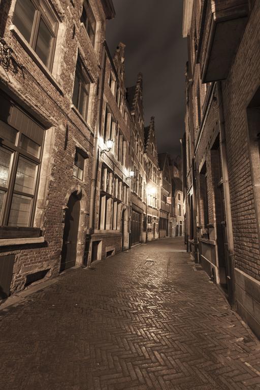 B&B BedStarLine Antwerpen Exterior foto