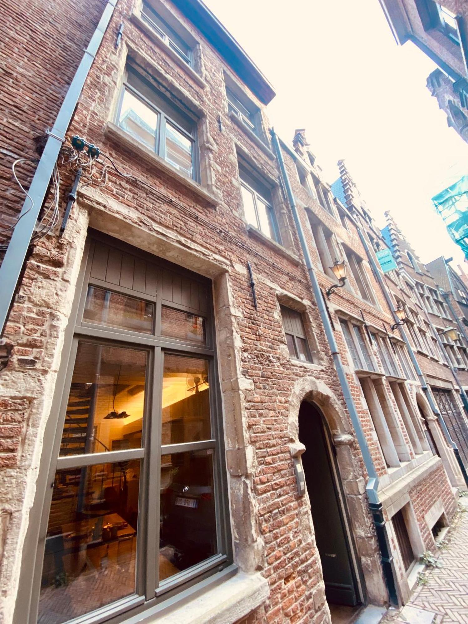 B&B BedStarLine Antwerpen Exterior foto